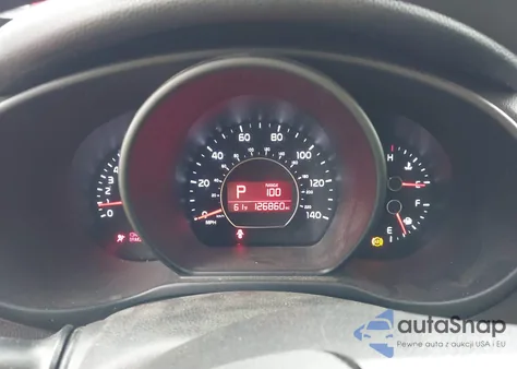 2014 Kia Soul z USA, uszkodzony, nr VIN KNDJN2A20E7076558